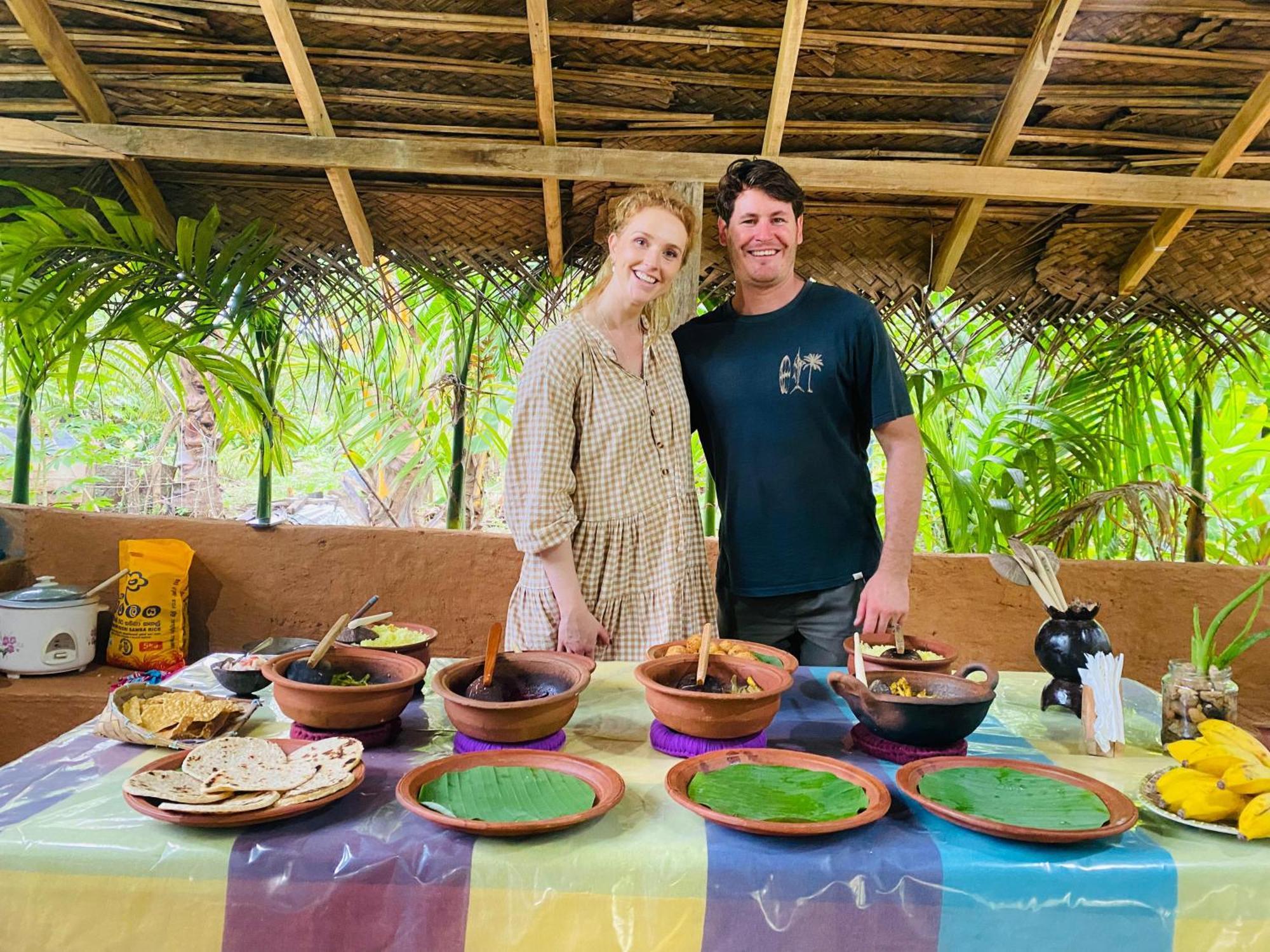 Dew Ashi Homestay 锡吉里亚 外观 照片